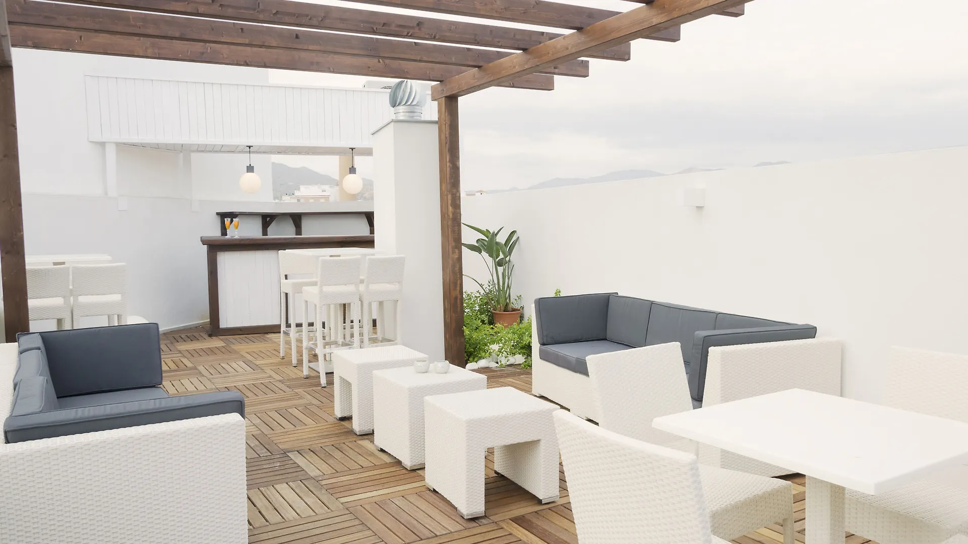 Livin4Malaga Suites Superior 0*, Malaga